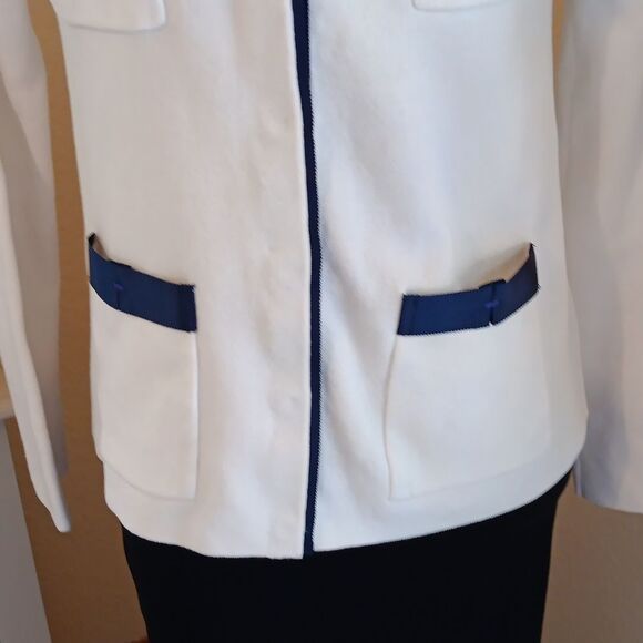 Winser London Elegant White Sweater/Jacket with Navy Accents. Preppy. Nautical. - Picture 4 of 10